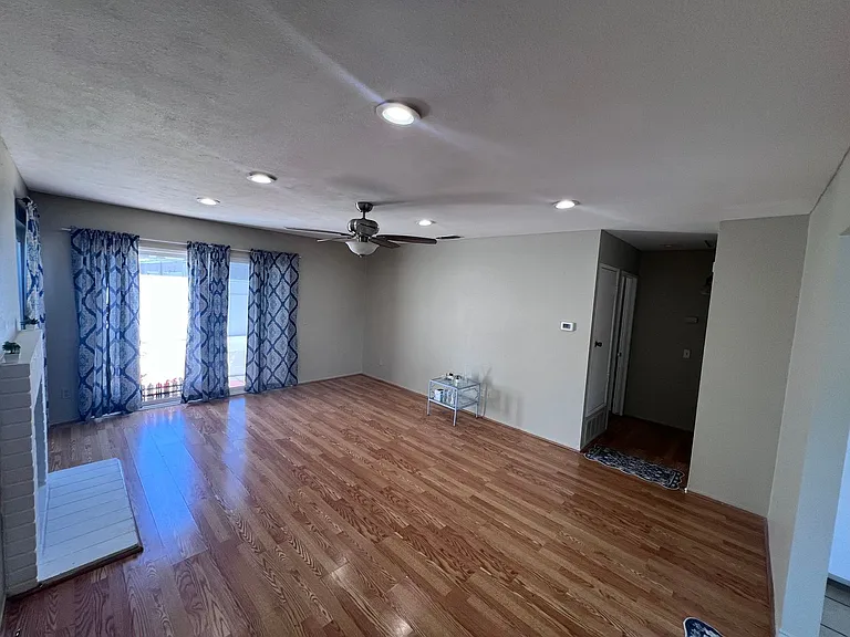 44586 La Paz Rd — Photo 22