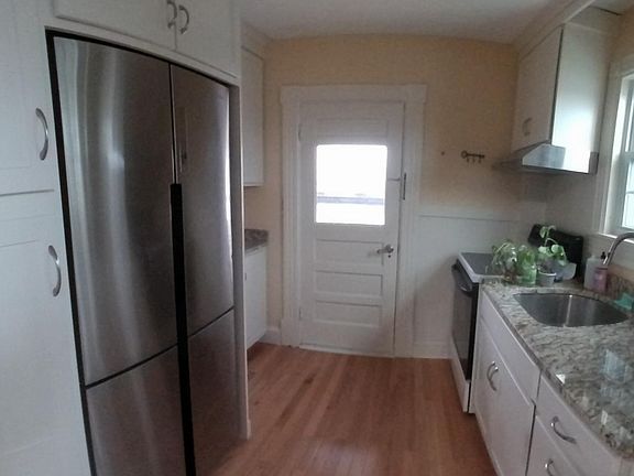 2nd image of 6 Highland St Unit 2