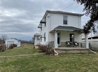 731 Calumet Ln, Dayton, OH 45417