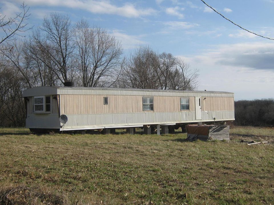 2nd image of 18 Mission Ridge Rd