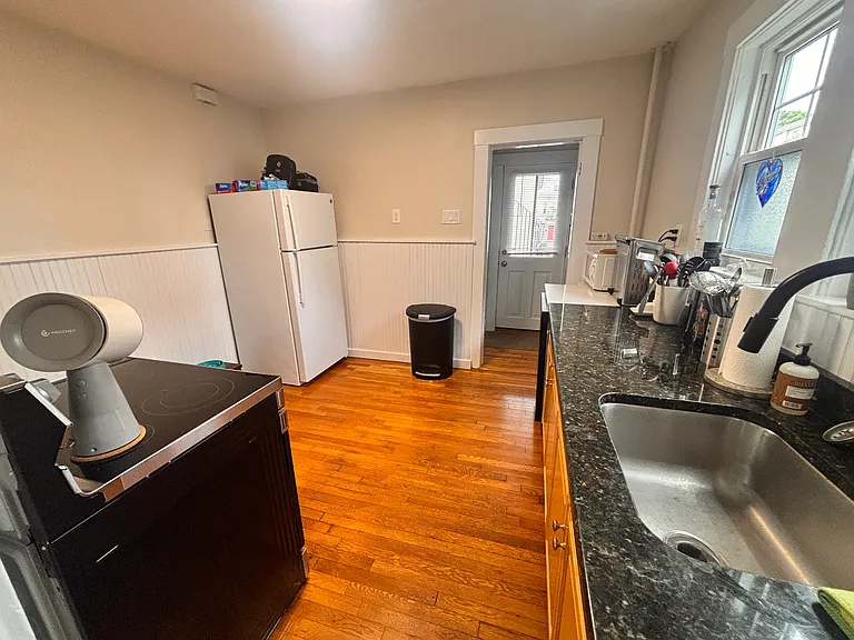 59 Morton Ave #1 — Photo 7