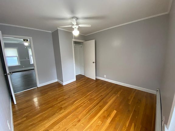 5th image of 296 Hamlet St APT 2