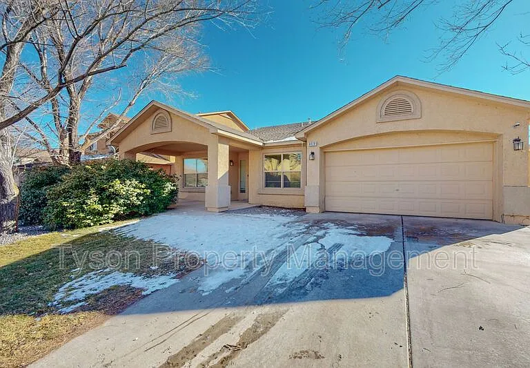 8028 Pony Hills Pl NW — Photo 1
