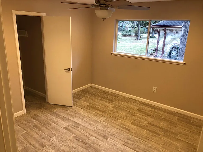 25610 Spring Ridge Dr — Photo 12