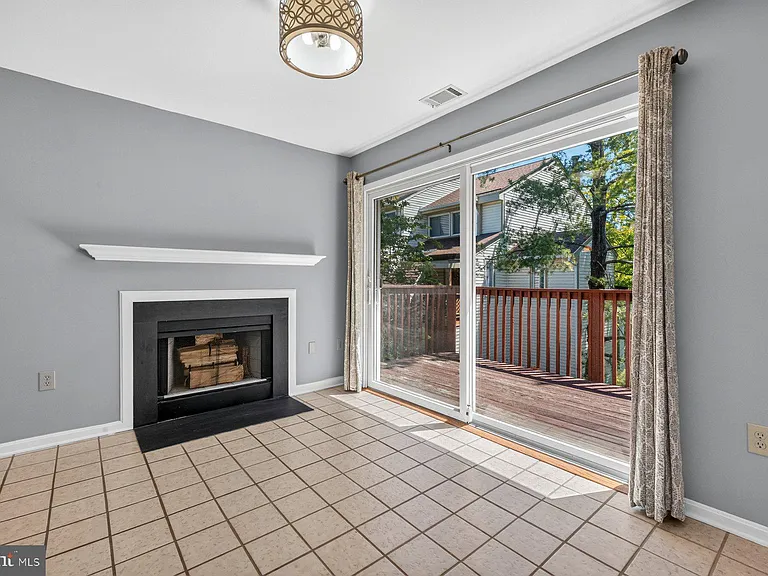 18273 Leman Lake Dr — Photo 12