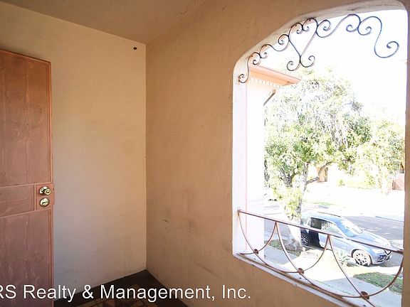 3rd image of 8244 Blackburn Ave