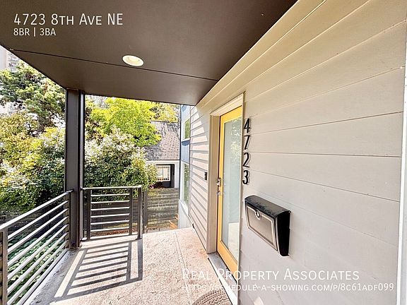 3rd image of 4723 8th Ave NE
