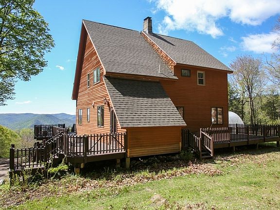 4th image of 421 Legate Hill Rd