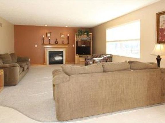 3rd image of 7203 Kendrick Ct