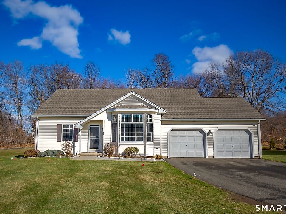 1st image of 26 Hillside Farms Drive #26