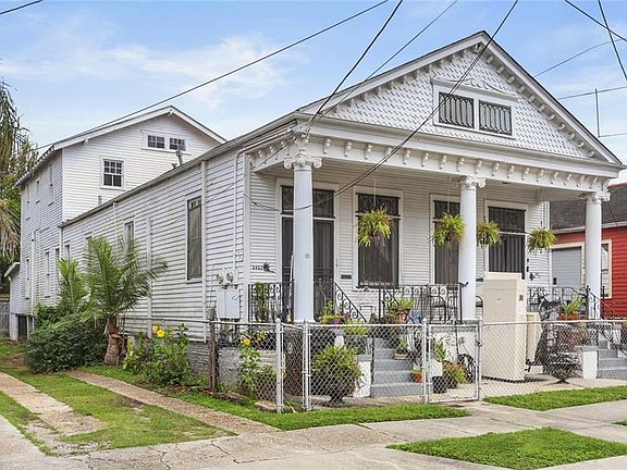 2nd image of 2421-23 Onzaga St