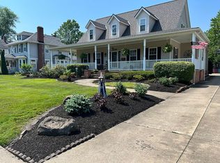 37930 Barber Ave, Willoughby, OH 44094