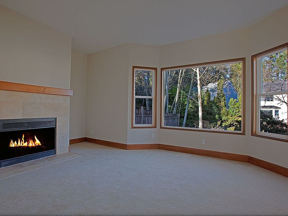 Huge Beautiful Living Room