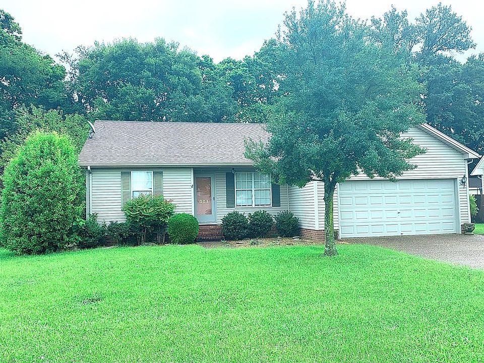 1st image of 801 Sivley Rd