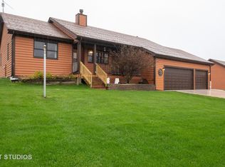 5201 Irish Ln, Harvard, IL 60033