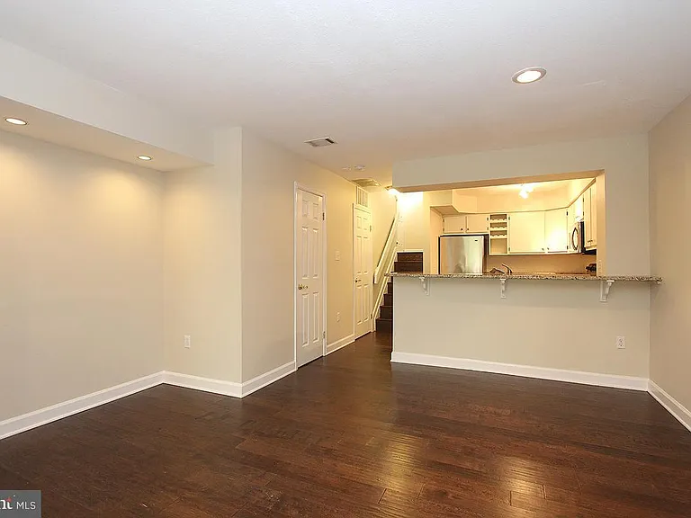 18112 Windsor Hill Dr #104A — Photo 9