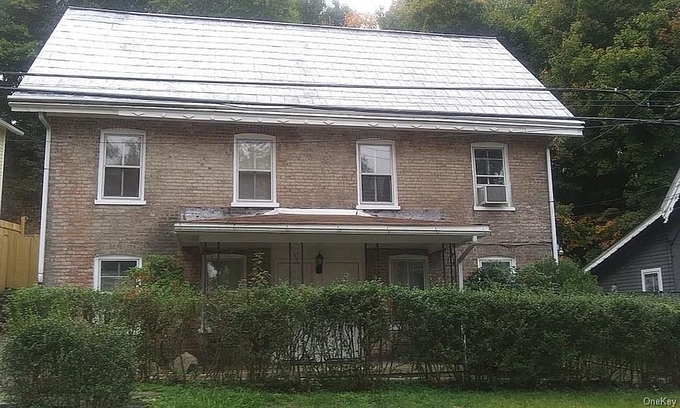 1st image of 45 River Ave