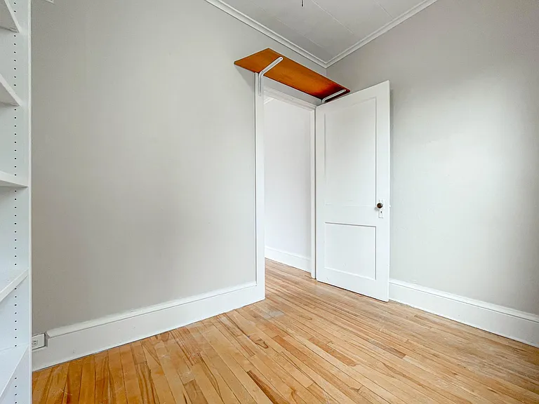 91 Saint Lawrence St #1 — Photo 42