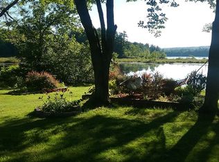 23 Panther Pond Pines Rd, Raymond, ME 04071