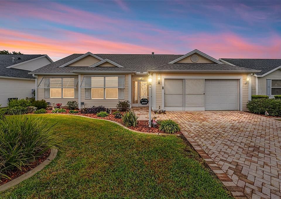 1st image of 3057 Hobart Ct