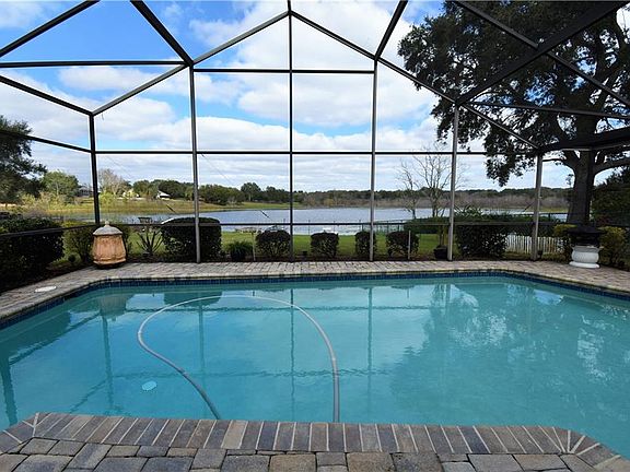 3rd image of 7525 Summer Lakes Ct