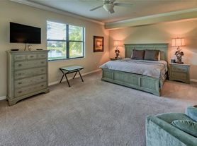 9512 Napoli Ln, Naples, FL