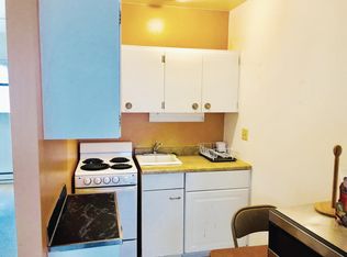 422 NE 70th St APT 4, Seattle, WA 98115