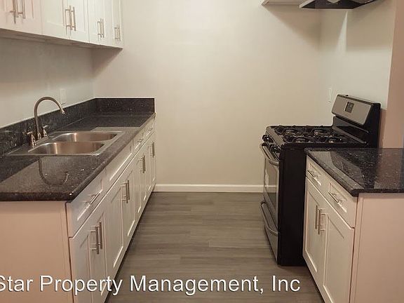 3rd image of 611 S Fir Ave APT 03