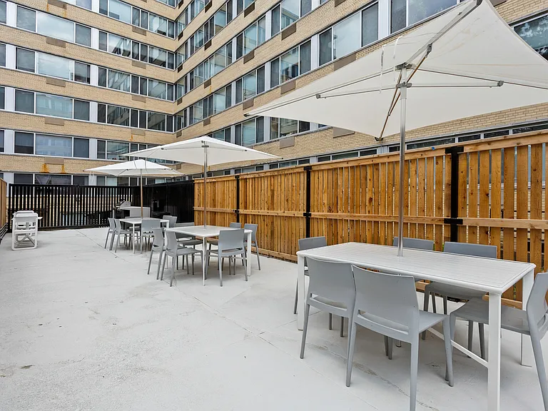 The Rittenhouse — Photo 14