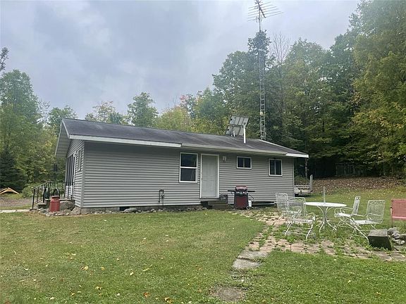 2nd image of N16507 Pine Creek Road