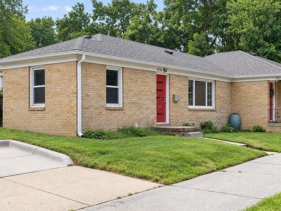 1106 N 49th Ave