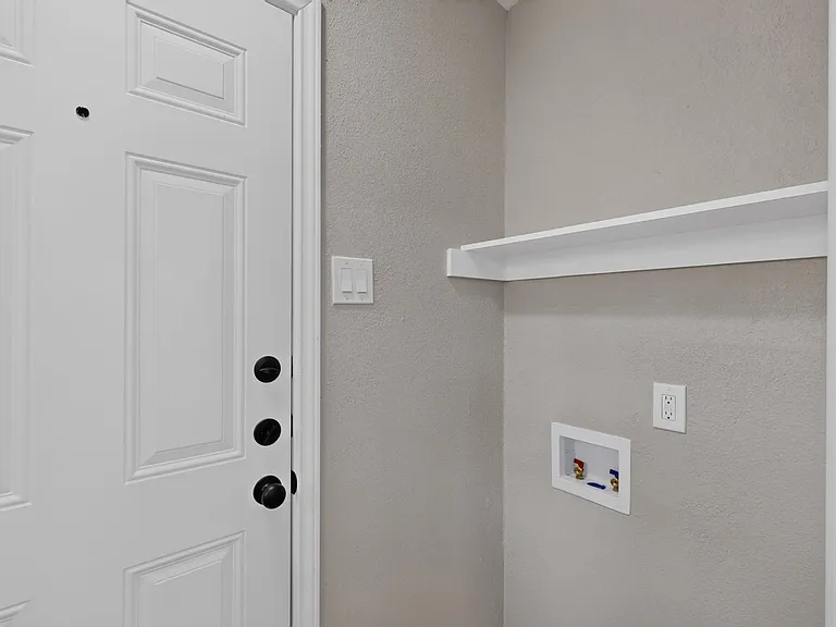 620 Stoneybrook Dr — Photo 23