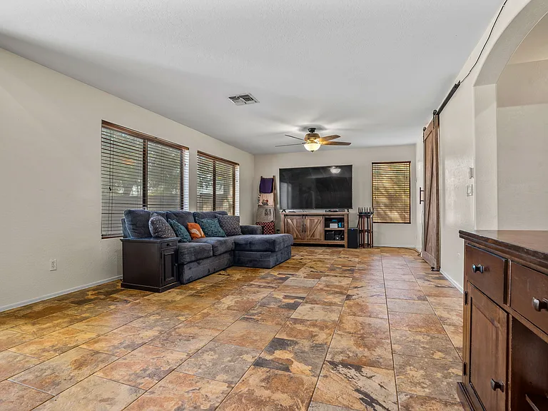 3299 E Boston St — Photo 17
