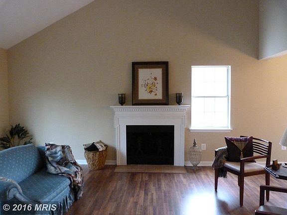 4th image of 194 Fairfield Dr