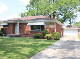 9396 Allen Rd, Allen Park, MI 48101