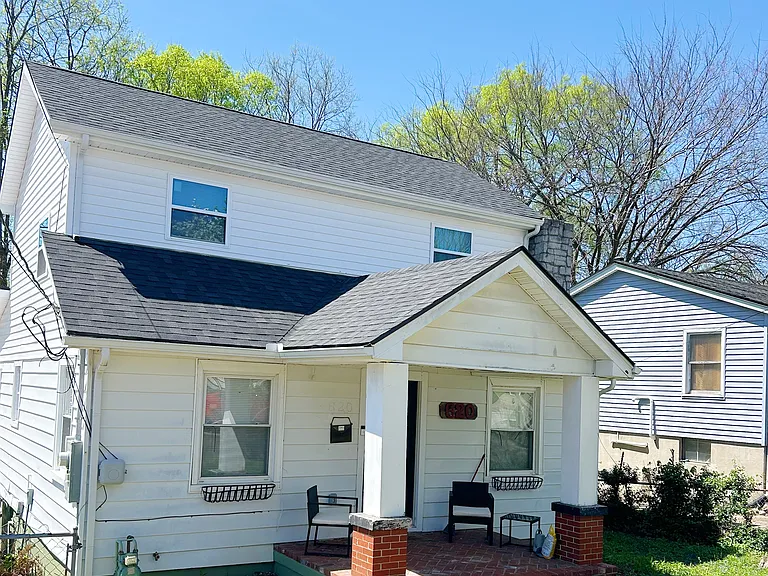 620 Addison Ave — Photo 1
