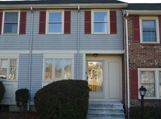 5 Fernwood Dr APT C, Leominster, MA 01453
