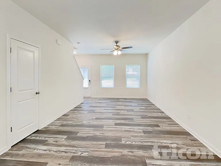 109 Sunwood Ct — Photo 16