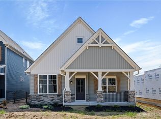 978 Yarrow Ln, Morrow, OH