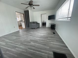 450 Amoretti St, Lander, WY 82520