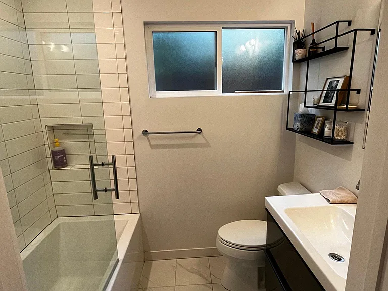 835 Waterloo St #835 — Photo 7
