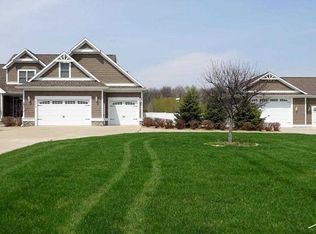 8610 Michael David Dr, Saginaw, MI 48603