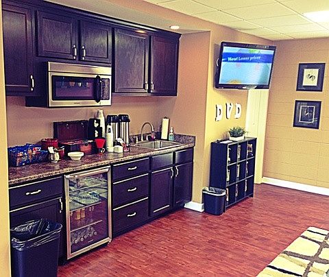 2nd image of 1123 W Wayne St APT 133