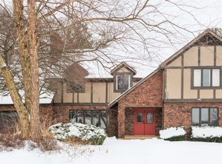 2609 Tivoli Ter, Johnsburg, IL 60051