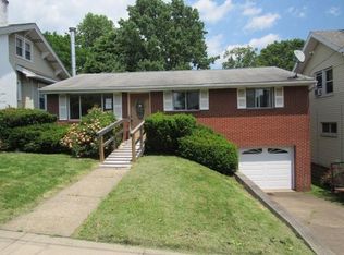 348 Orchard St, Springdale, PA 15144