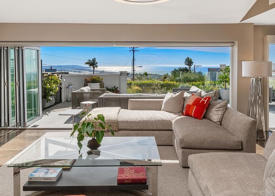 1st image of 5434 Castle Hills Dr