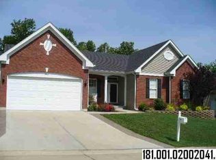 1805 Hawk Pointe Dr, Festus, MO 63028