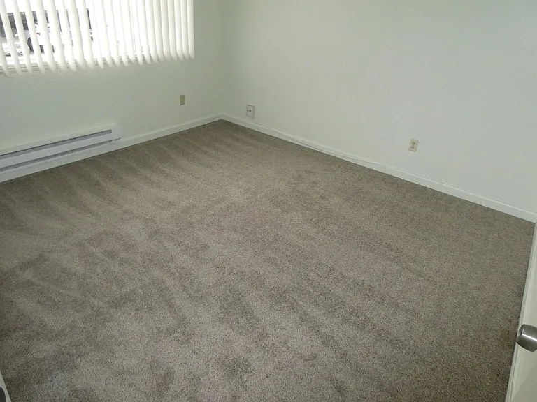 1416 Kingman Ave — Photo 8