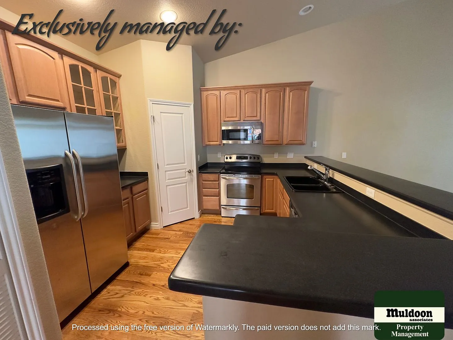 Beautiful University Park - Easy Living Home! — Photo 4
