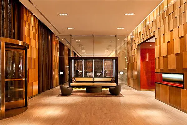 Rented by R New York | media 47